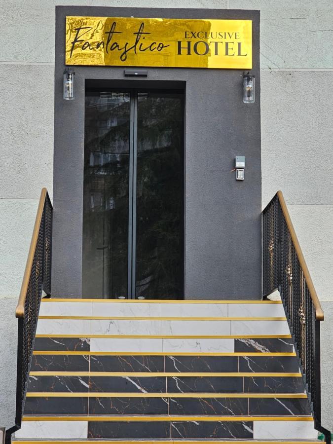 Fantastico Exlcusive Hotel Senta Exterior photo